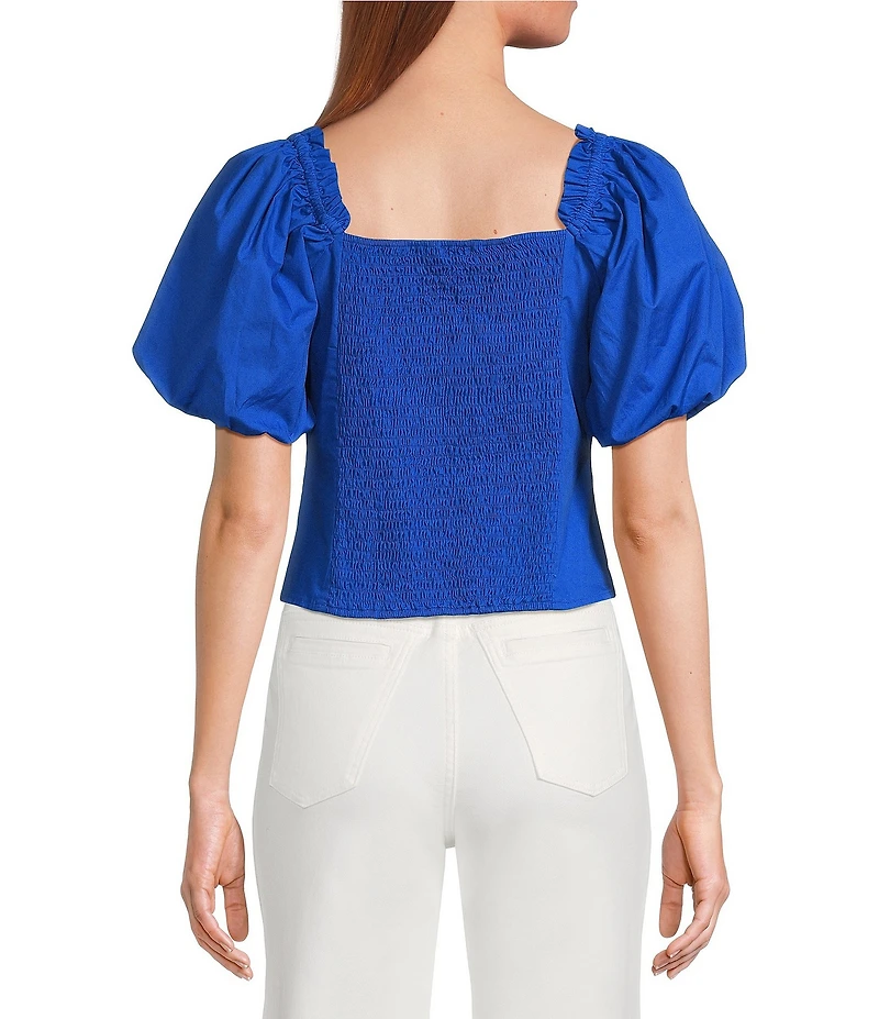 Skies Are Blue Sweetheart Neck Short Sleeve Poplin Top
