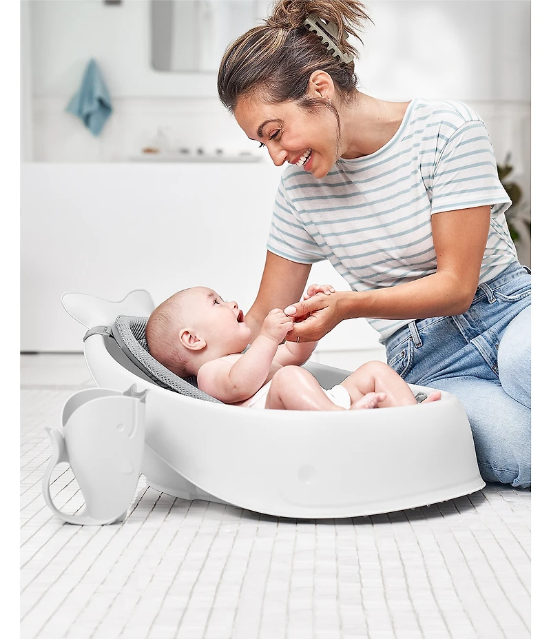 Skip Hop MOBY® Waterfall Bath Rinser