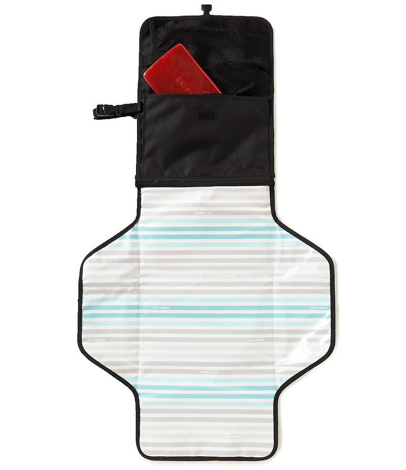 Skip Hop Pronto Signature Changing Pad Station