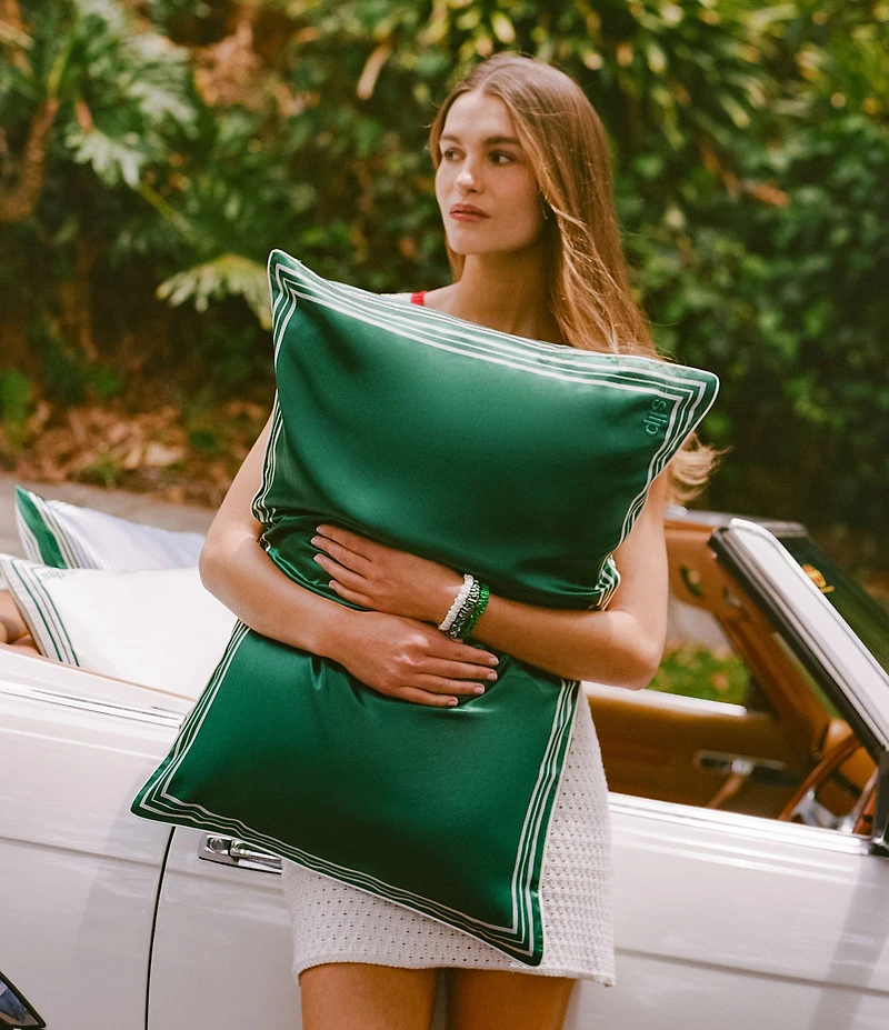 Slip Pure Silk The Green Queen Pillowcase