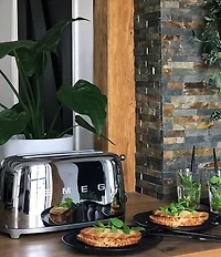 Smeg 50's Retro 4-Slice Toaster