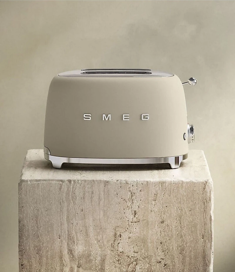 Smeg 50's Retro Matte 2-Slice Toaster