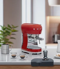 Smeg 50's Retro Style Espresso Manuel Coffee Machine