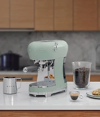 Smeg 50's Retro Style Espresso Manuel Coffee Machine