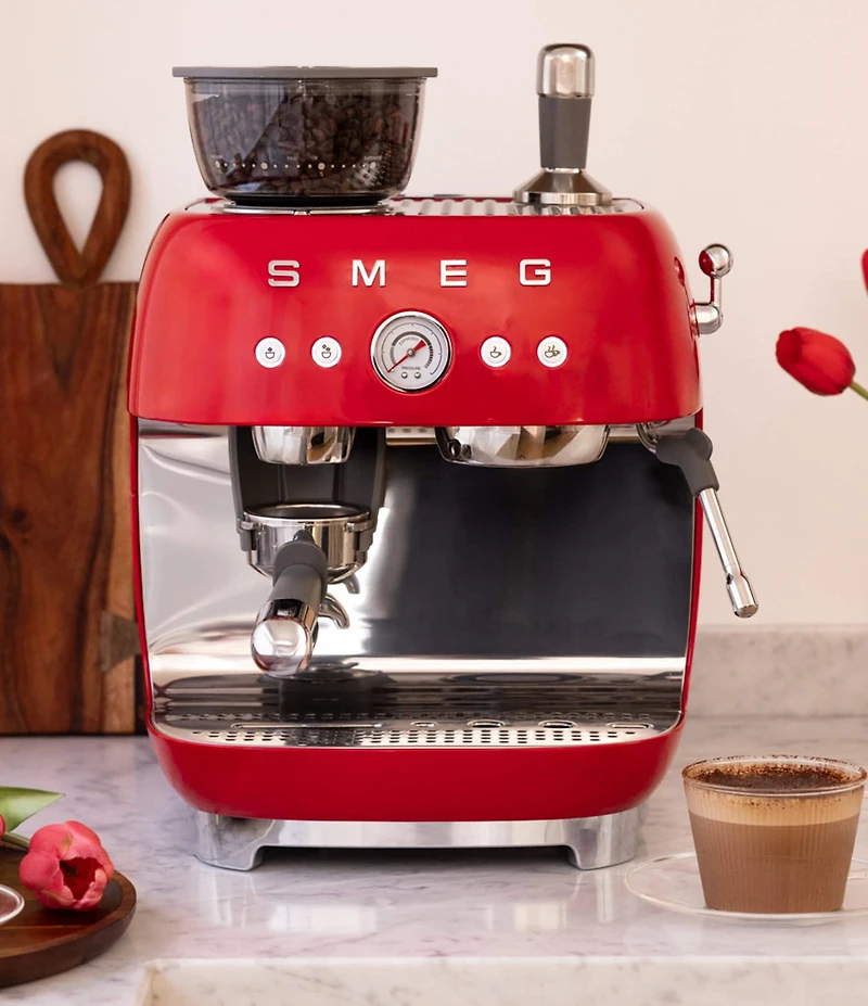 Smeg Semi-Automatic Espresso Machine
