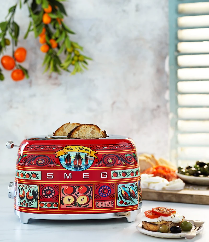 Smeg x Dolce & Gabbana 50's Retro 2-Slice Toaster
