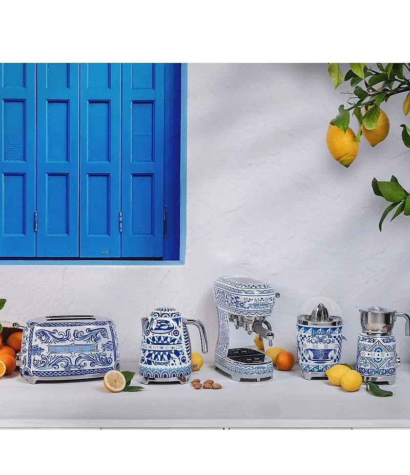 Smeg x Dolce & Gabbana 50's Retro Milk Frother