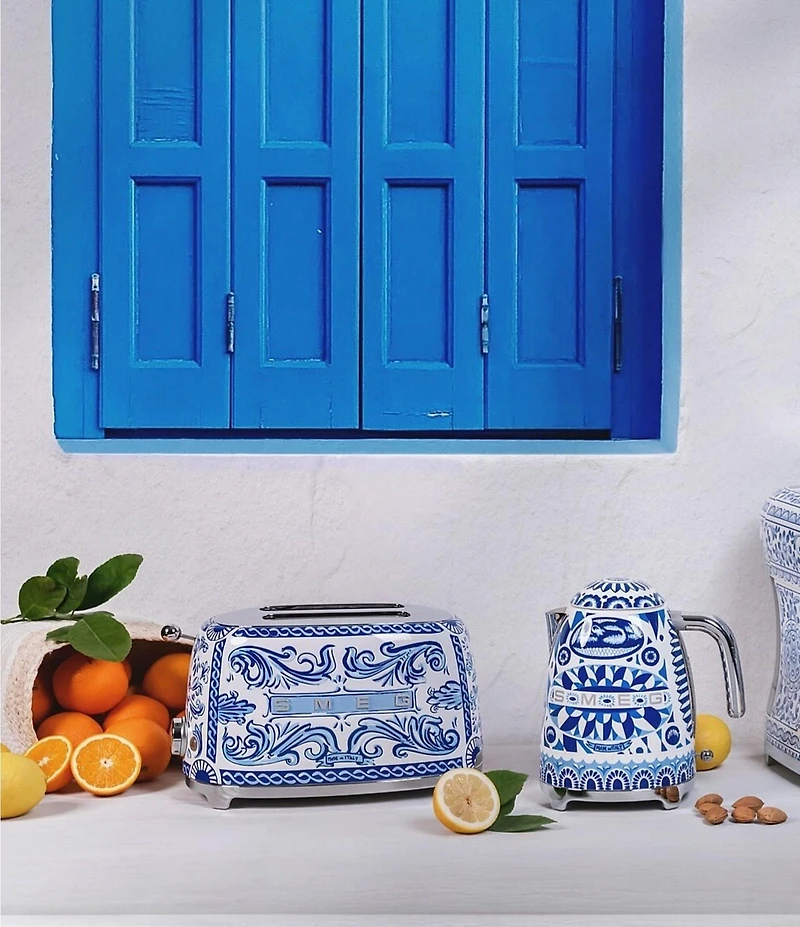 Smeg x Dolce & Gabbana Blu Mediterraneo 50's Retro 2-Slice Toaster