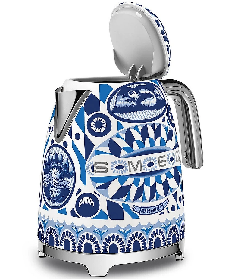 Smeg x Dolce & Gabbana Blu Mediterraneo 50's Retro Electric Kettle