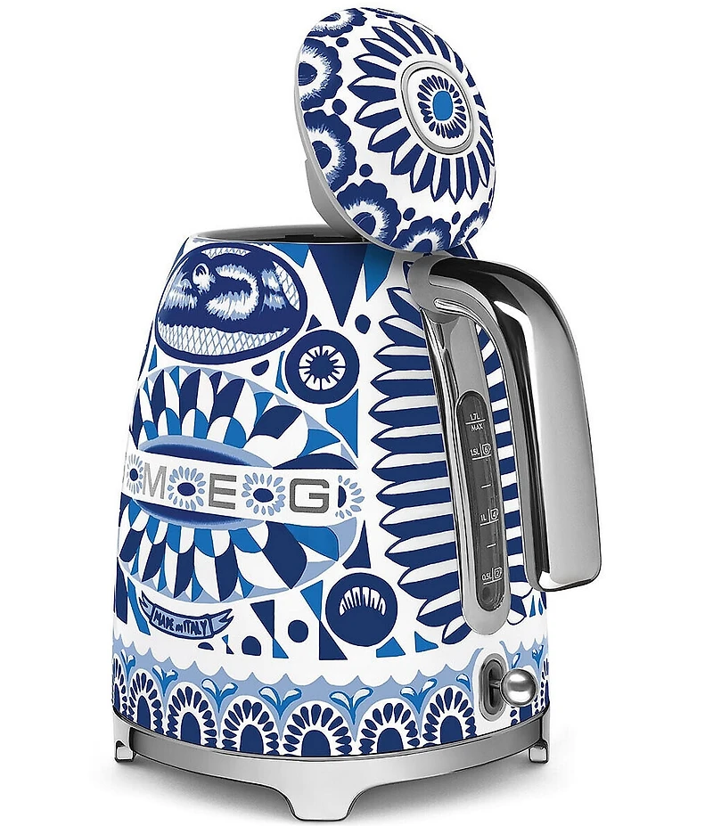 Smeg x Dolce & Gabbana Blu Mediterraneo 50's Retro Electric Kettle