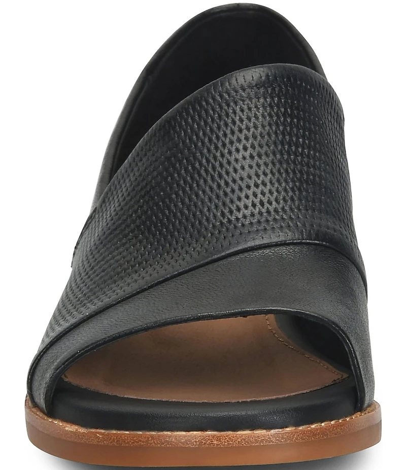 Sofft Naydeen Embossed Leather Block Heel Shooties