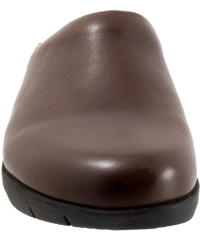 SoftWalk Andria Leather Clogs