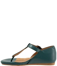 SoftWalk Charlotte Leather Thong Sandals