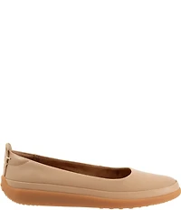 SoftWalk Disa Leather Slip On Flats