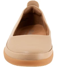 SoftWalk Disa Leather Slip On Flats