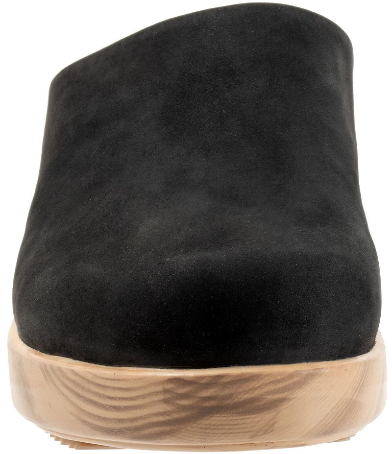 SoftWalk Felida Oiled Leather Clogs