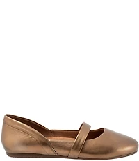 SoftWalk Samara Leather Flats