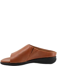 SoftWalk Turner Leather Slide Sandals