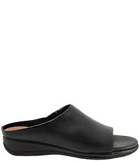 SoftWalk Turner Leather Slide Sandals