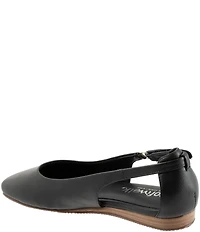SoftWalk Venice Leather Flats