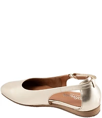 SoftWalk Venice Leather Flats