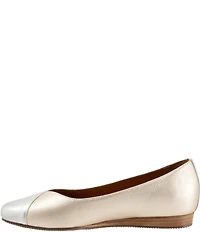 SoftWalk Vina Leather Mini Wedge Slip On Pumps