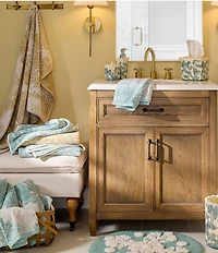 Southern Living Willa Colleciton Jacquard Woven Vine Print Pattern Bath Towels