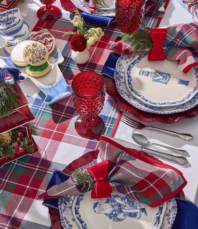 Southern Living Chinoiserie Christmas Collection Santa Accent Plates, Set of 4