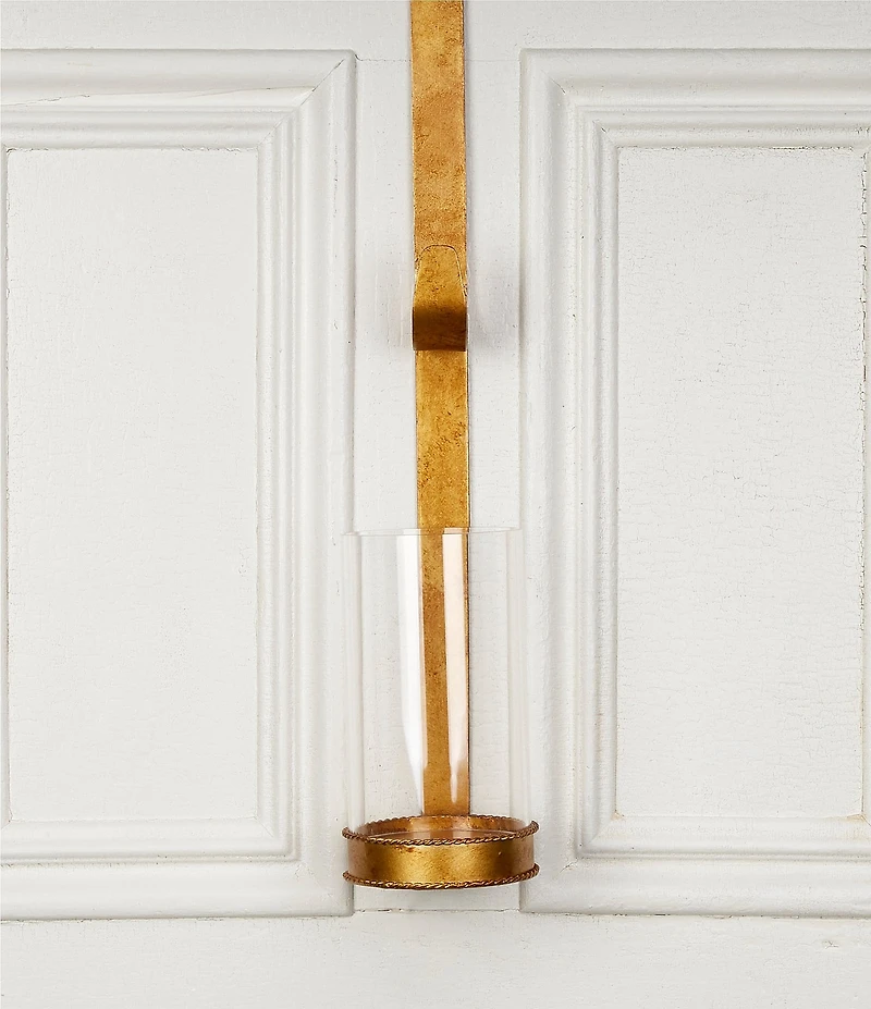 Southern Living Evergreen Collection Gold Wreath Holder with Hurricane