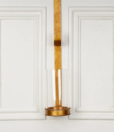 Southern Living Evergreen Collection Gold Wreath Holder with Hurricane