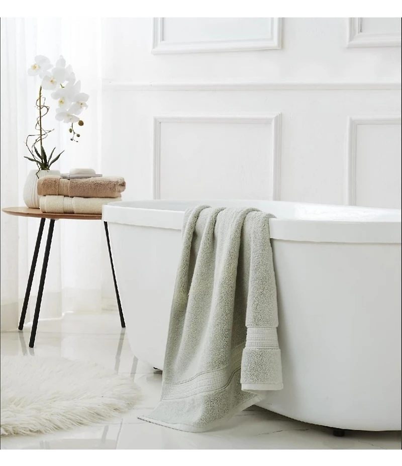 Southern Living x HomeGrown Bath Towels