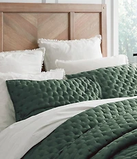 Southern Living Simplicity Collection Brendan Quilt Mini Set