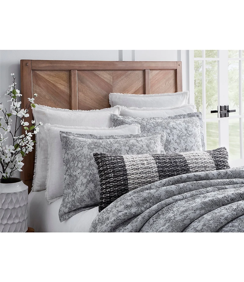 Southern Living Simplicity Collection Kenzie Woven Textural Jacquard Comforter