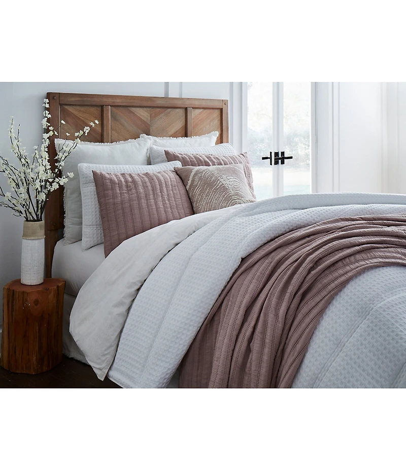 Southern Living Simplicity Collection Printed Jacquard Square Pillow