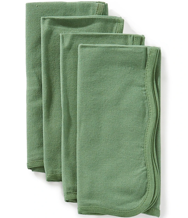 Southern Living Solid Scallop with Napkins, Set of 4