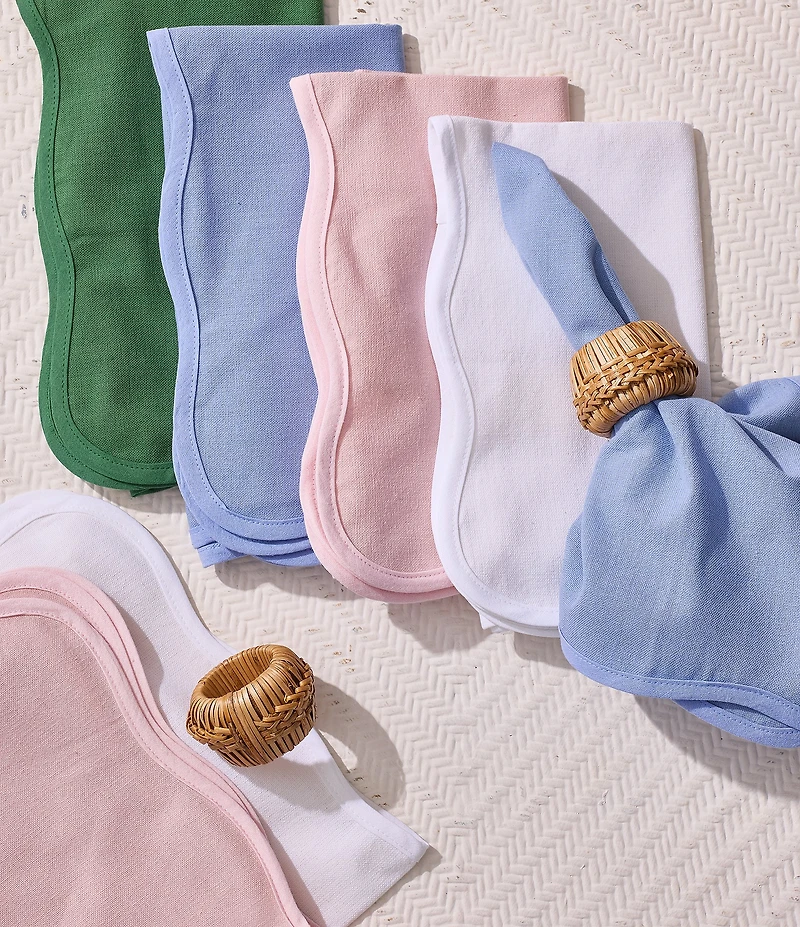 Southern Living Solid Scallop with Napkins, Set of 4