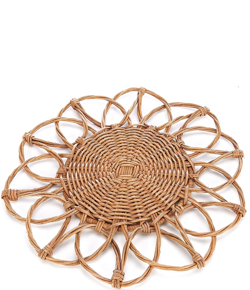 Southern Living Wicker Flower Charger