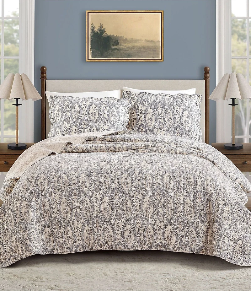 Spartina 449 Jonas Hundred Scalloped Cotton Reversible Mini Quilt Set