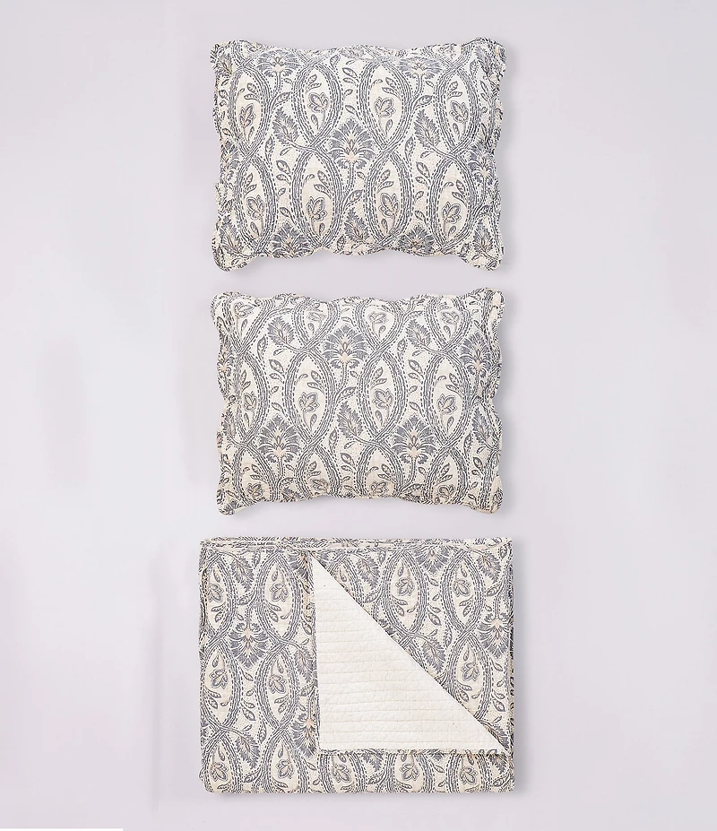 Spartina 449 Jonas Hundred Scalloped Cotton Reversible Mini Quilt Set