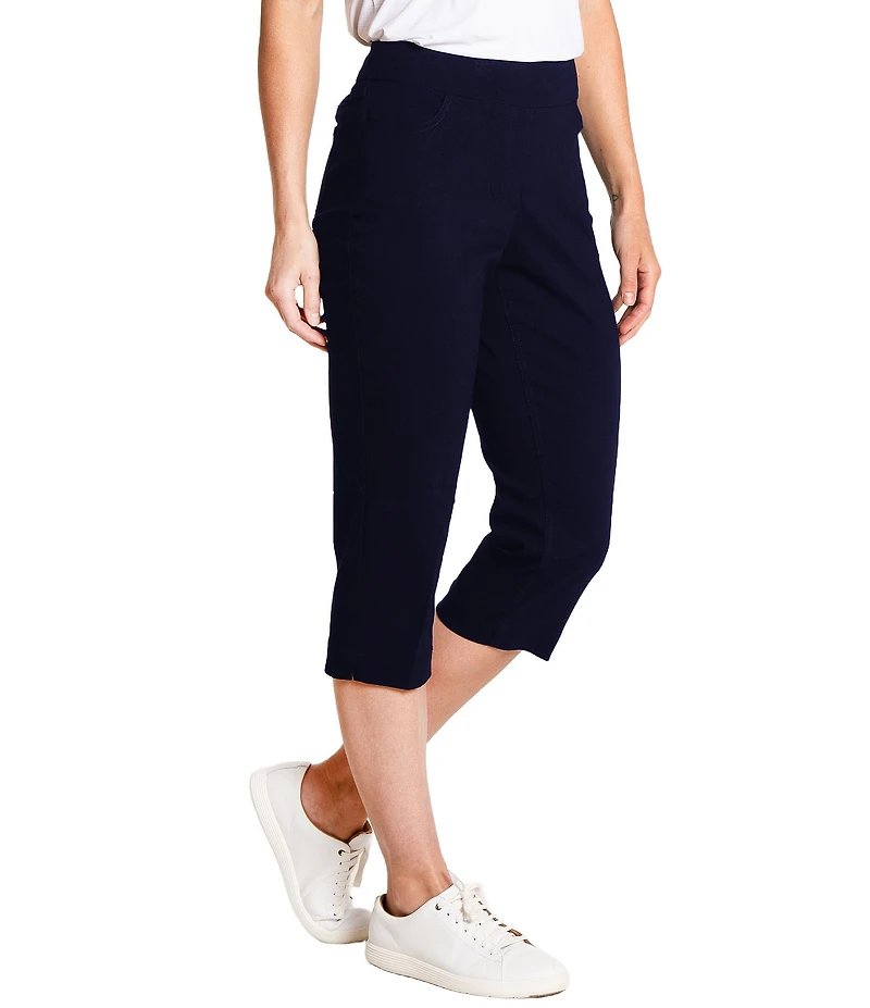 Sport Haley Simulation Solid 5-Pocket Pull-On Capri Pants