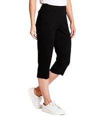 Sport Haley Simulation Solid 5-Pocket Pull-On Capri Pants