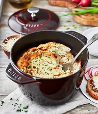 Staub Cast Iron 1.5 qt. Round Petite French Oven