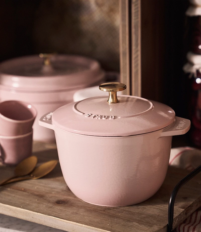 Staub Cast Iron 1.5 qt. Round Petite French Oven