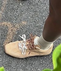 Steve Madden Aziel Suede Low Top Lace Up Sneakers