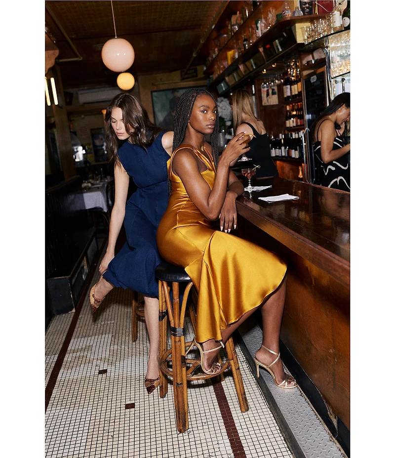 Steve Madden Cade V-Neck Sleeveless Midi Dress