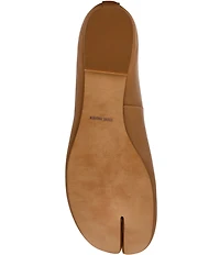 Steve Madden Calico Leather Split Toe Ballet Flats