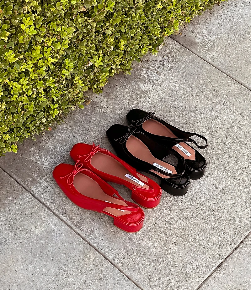 Steve Madden Loved Crinkle Patent Bow Slingback Pumps