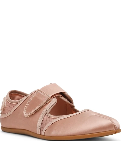 Steve Madden Rapid Satin Split Toe Sneakerinas