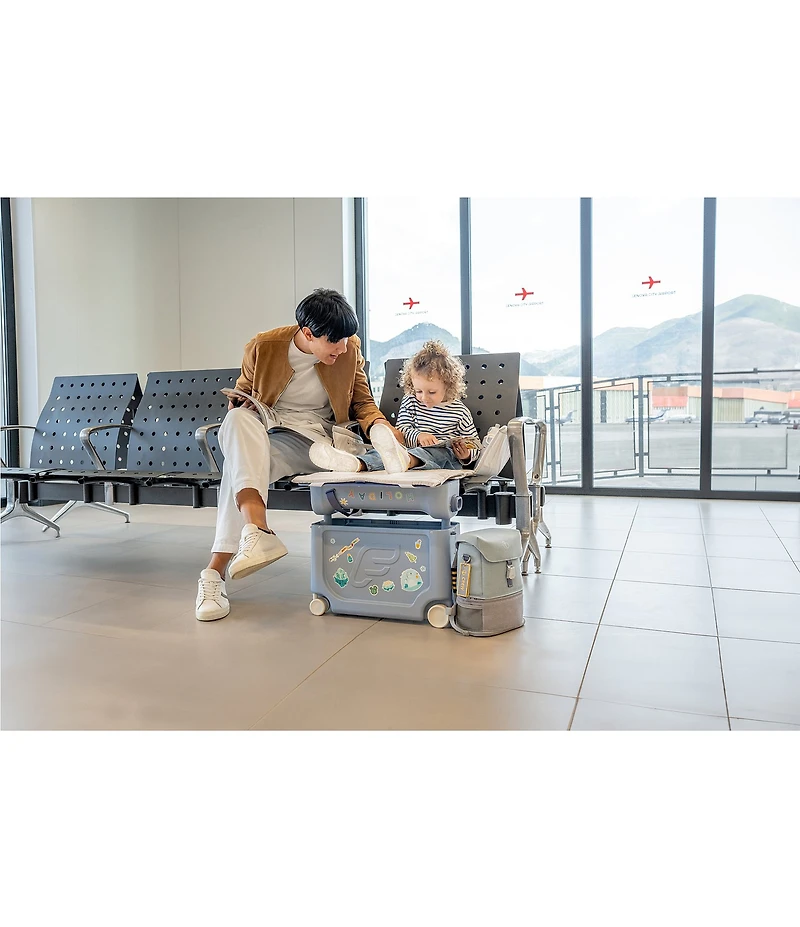 Stokke® JetKids™ Travel Bundle with Bedbox and Backpack