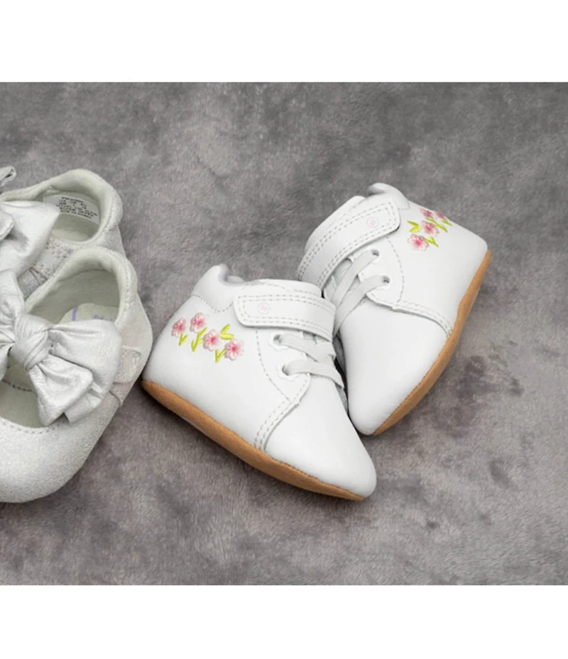 Stride Rite Girls' Emilia Flower Detail Crib Shoes (Infant)